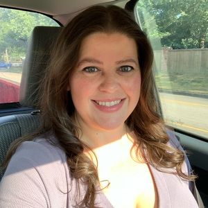 Meet your Posher, Erica